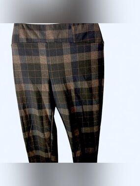 Grey plaid leggings Zac & Rachel L